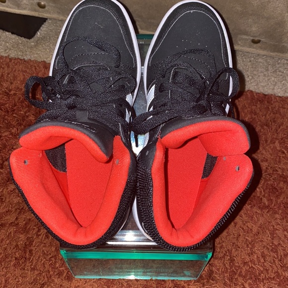 Kids Adidas High Top Sneakers - Picture 5 of 11